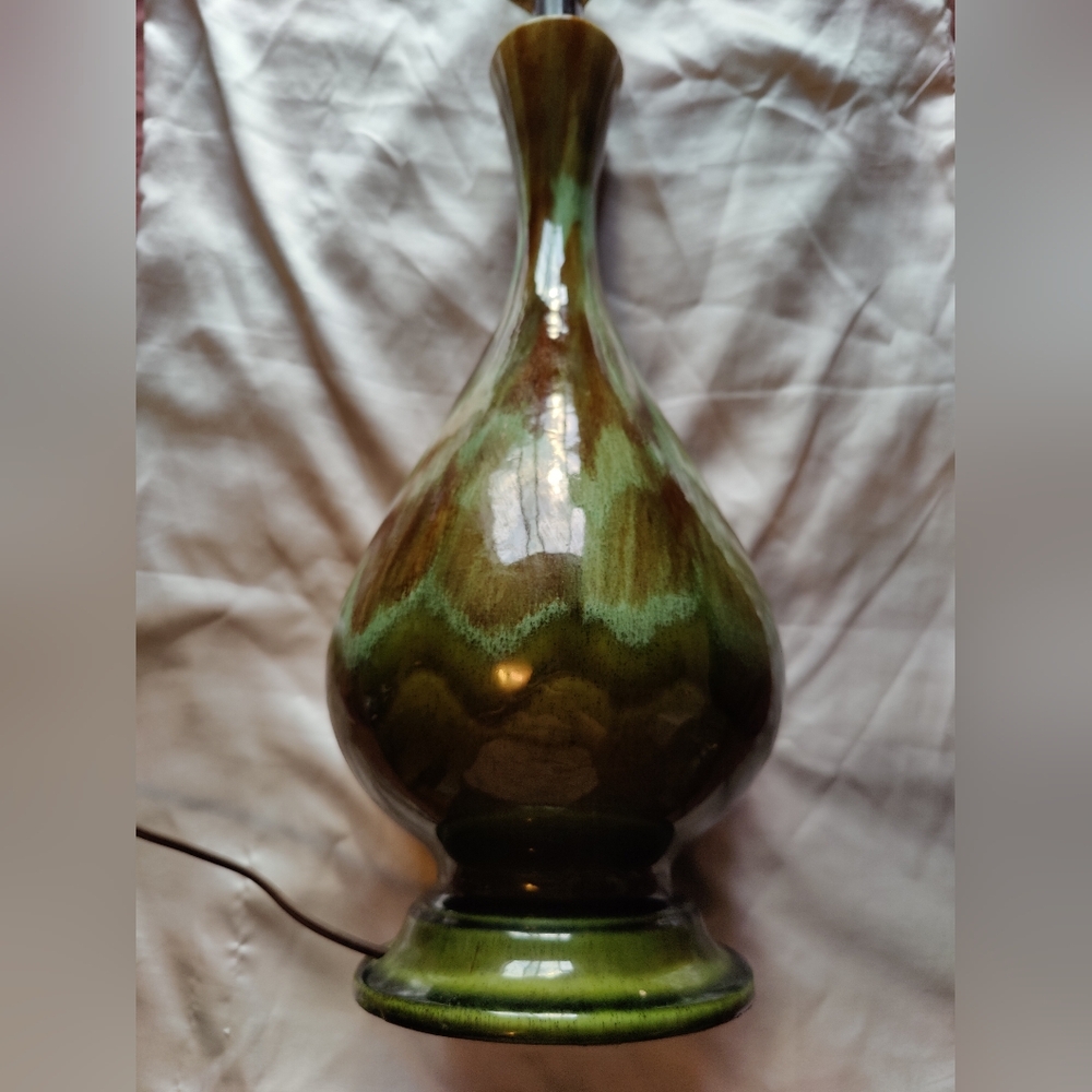 MCM Ceramic Lamp